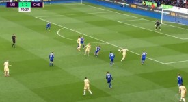 天王山之战！阿森纳加时绝杀利物浦，时隔21年再捧英超奖杯！